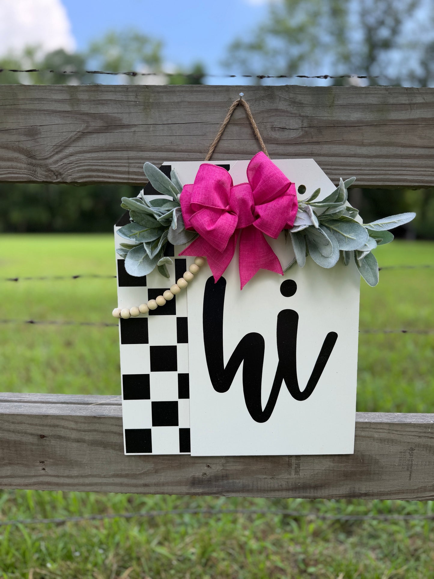 Checker "Home Sweet Home" Leaner and "Hi" Door Tag