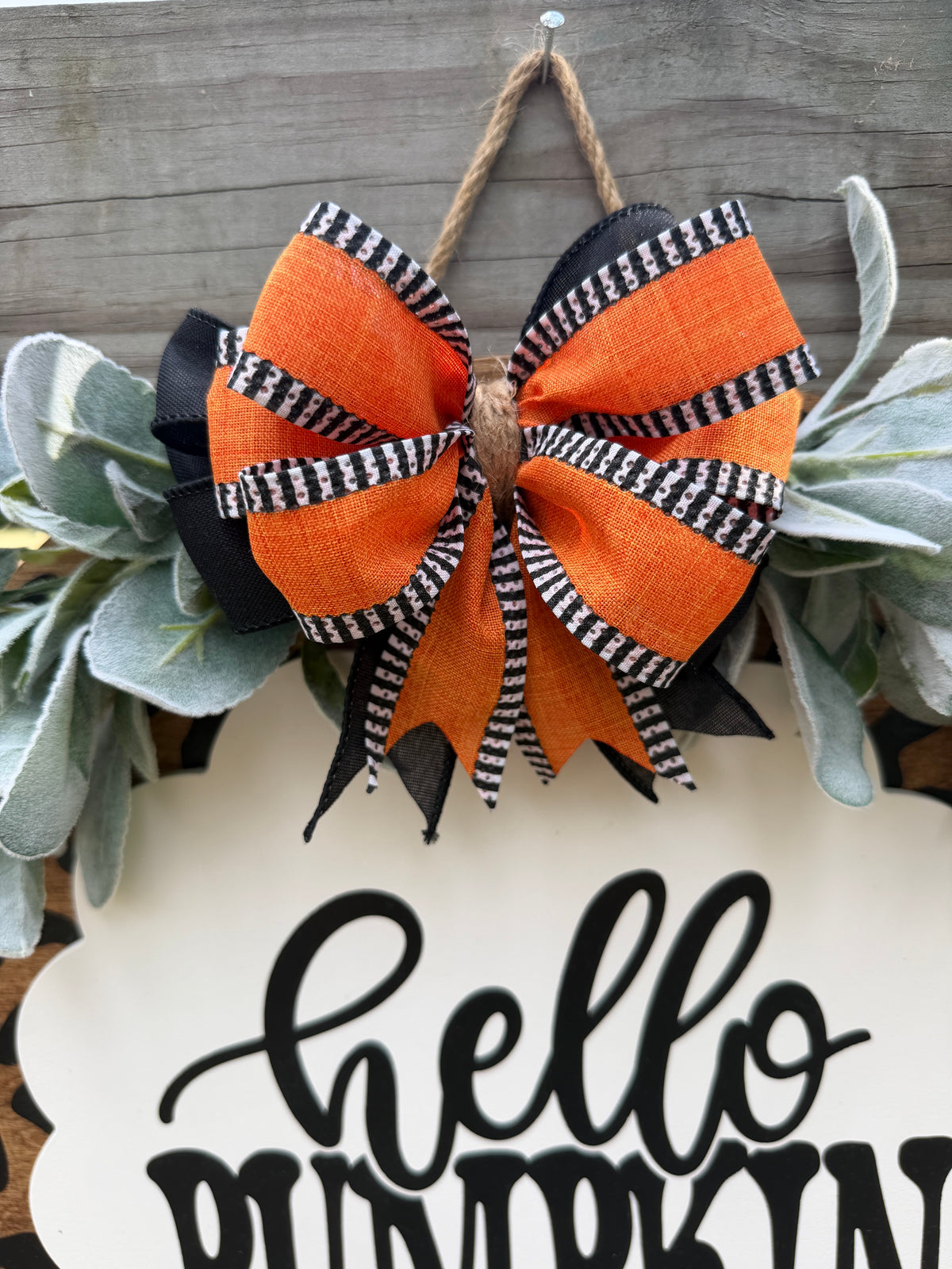 "Hello Pumpkin" Leopard Print Round Door Hanger