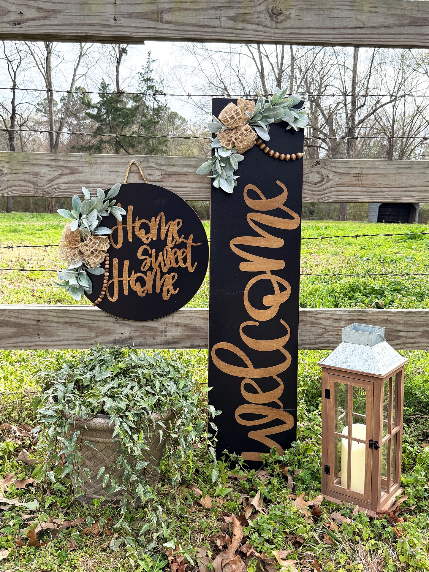 "Welcome" Leaner and "Home Sweet Home" Door Hanger Set